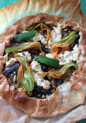 Foto di Torta salata con verdure di primavera