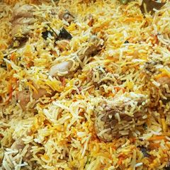 A picture of Chicken biryani.