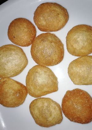 A picture of Pani puri.
