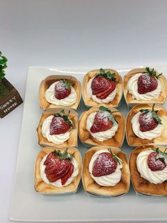草莓優格奧利奧乳酪杯子蛋糕 的食譜成品照片