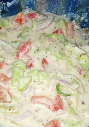 A picture of Cucumber Raita.