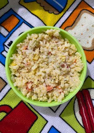 Una foto de Arroz con huevo estilo oriental para bebé