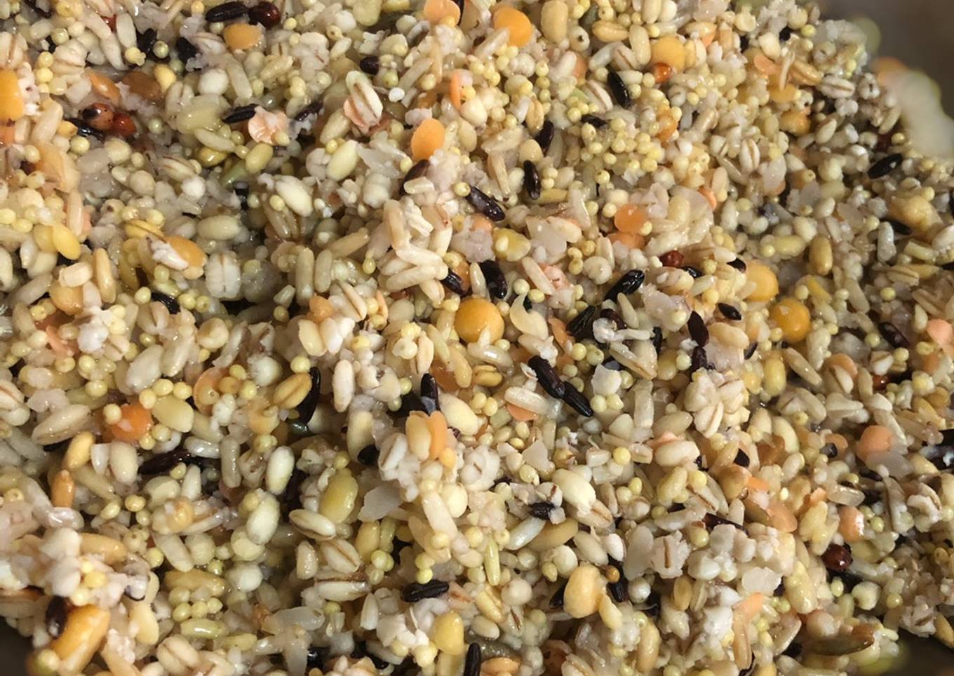 Cooking Mixed Grains as a Rice Substitute
