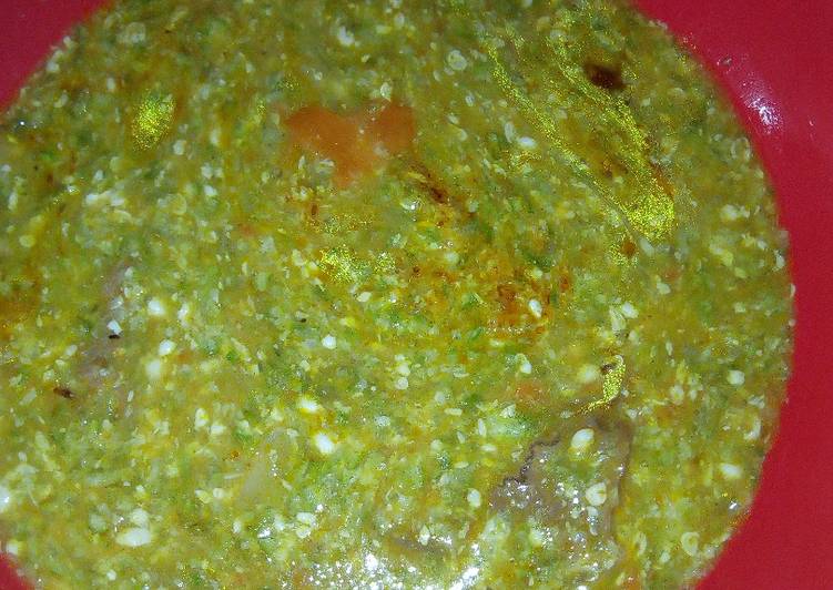 simple Oilless Okro soup Recipe | ingredients to make Oilless Okro soup Super Quick Homemade