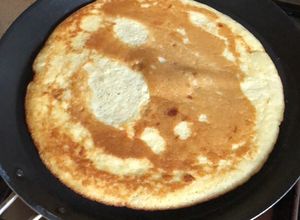 صورة لوصفة خبز كيتو او خبز لوز
