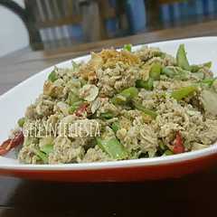 A picture of Tumis buncis tuna suwir.