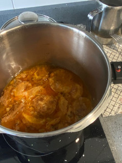 Una foto de Patatas a la importancia en olla express