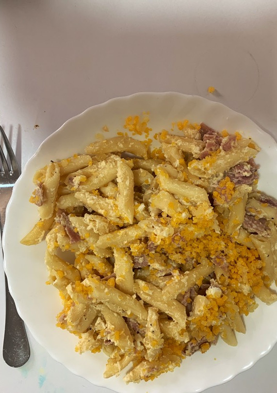 Una foto de MCS Monsieur Cuisine Smart - Macarrones a la carbonara a mi manera