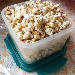 Popcorn Gurih Manis Simple রেসিপির প্রধান ছবি