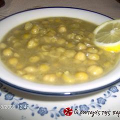 A picture of Chickpea soup.
