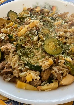 Une photo de Riz à l'agneau, courgettes et panais