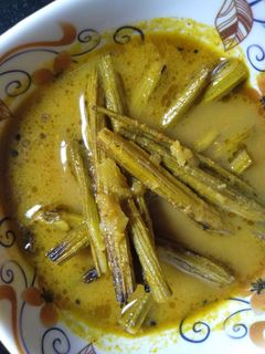 सहजन की सब्जी (sahjan ki sabzi recipe in Hindi) रेसिपी मुख्य फोटो