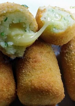 A picture of Potato Croquettes with Melted Cheese Center.