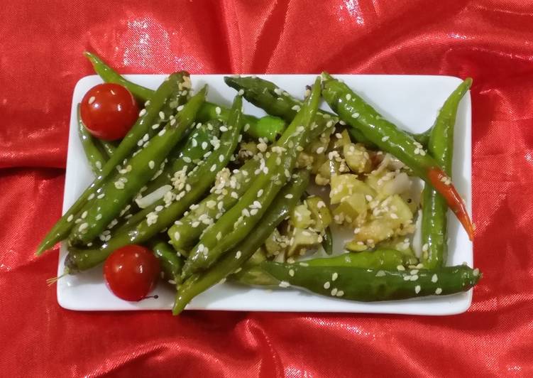 Recipe of Award-winning Green chillies instant pickle