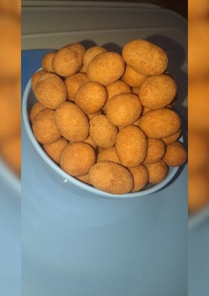 A picture of Peanut burger.