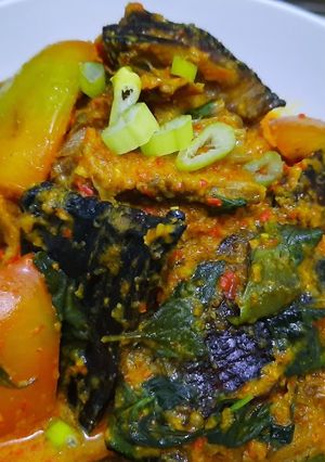 Foto resep 14. Mangut Iwak Pe (Ikan Pari Asap Santan)