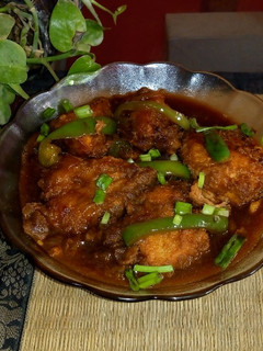 A picture of Chicken manchurian curry.