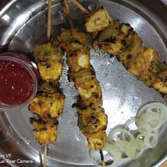 A picture of Paneer tikka.