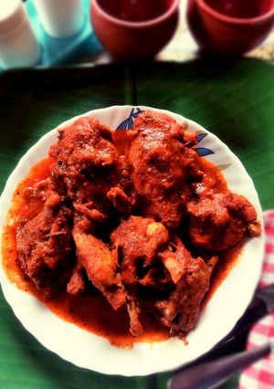 স্পাইসি চিকেন (spicy chicken recipe in Bengali) রেসিপির প্রধান ছবি