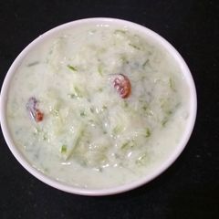 A picture of Cucumber Raita.