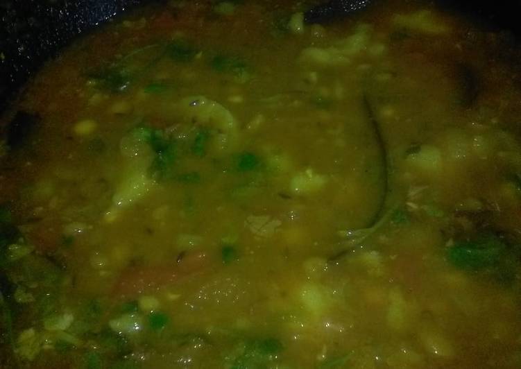 Aloo curry / potato curry