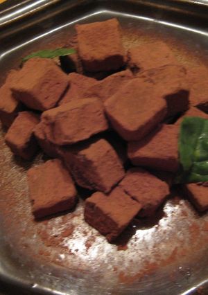 A picture of Melty Honey Chocolate - Nama Choco -.