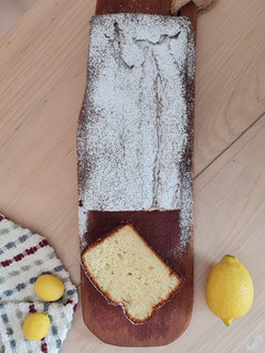 Una foto de Budín de limón con aceite 🍋