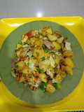 Potatoes in veggie sauce