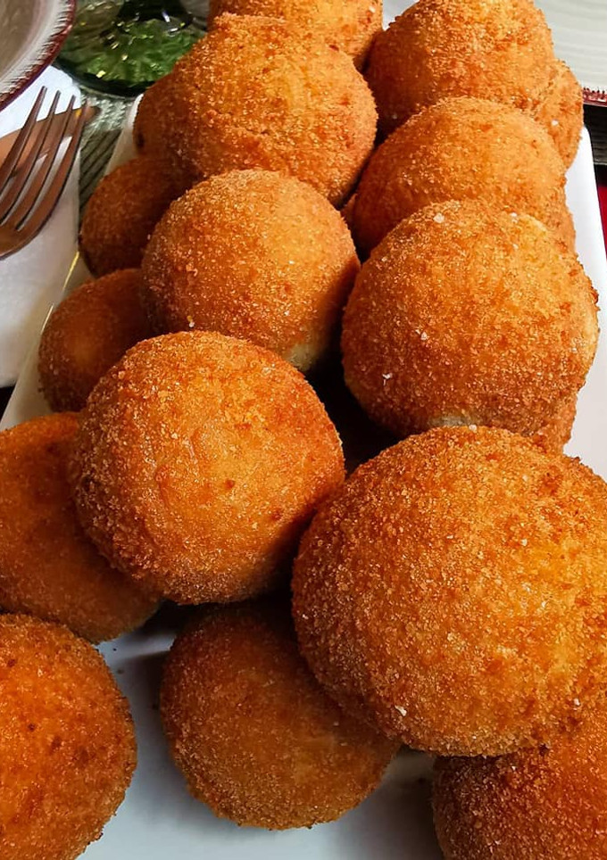Una foto de Croquetas de jamón serrano