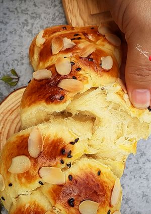 Hình của món Bánh mì hoa cúc.