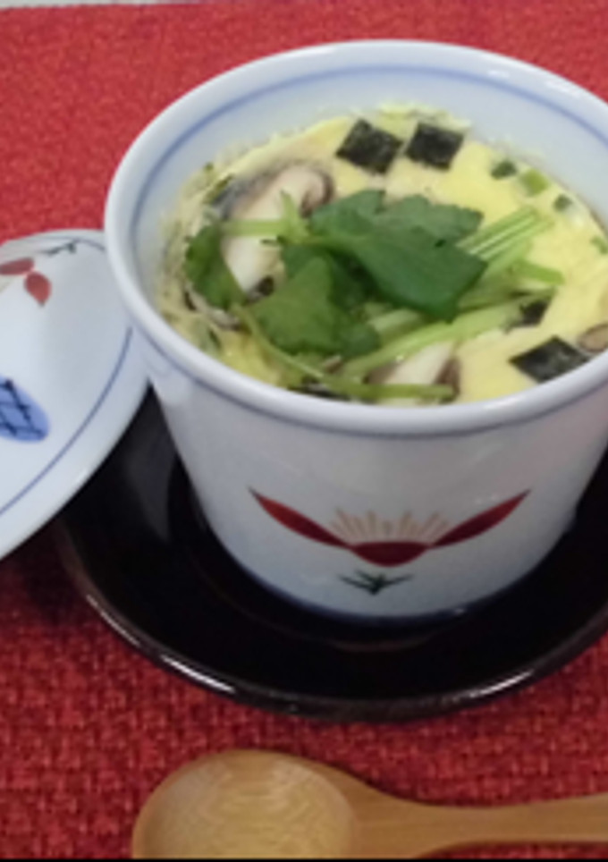 A picture of Microwave Chawanmushi (steamed egg hotchpotch).