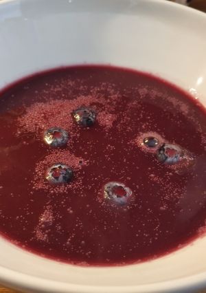 Áfonya krémleves recept fotója