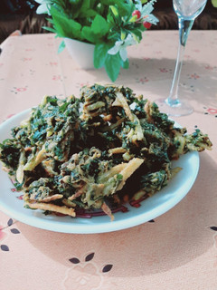 A picture of Spinach pakora.