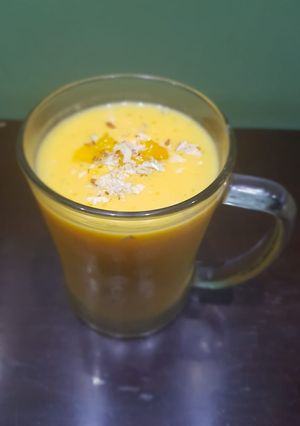 A picture of Mango lassi.