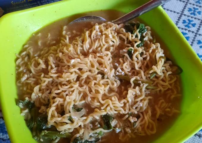 Mie Rebus Kangkung