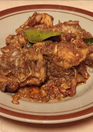 Foto resep Ayam betutu bali (potong)