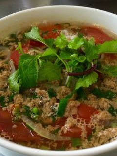 Hình của món Bún riêu cua.