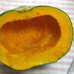 A picture of How to Maximize the Storage Time of a Kabocha Squash.