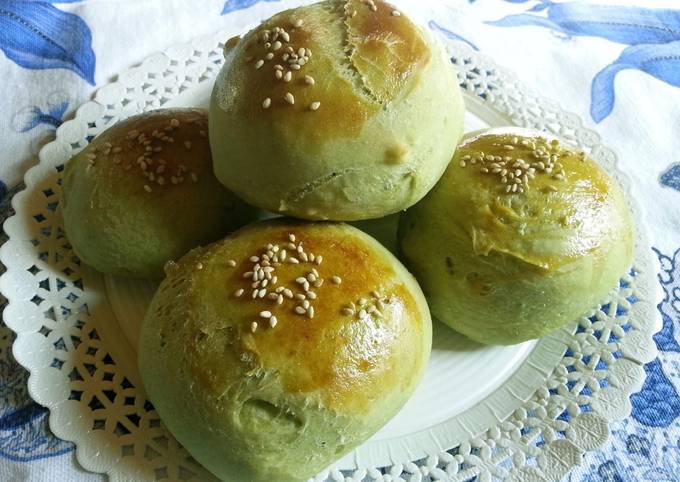 Homemade Green Tea Buns