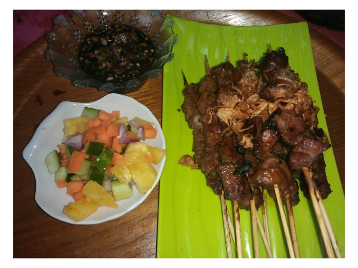 Bagaimana Menyiapkan Sate daging sapi Anti Gagal