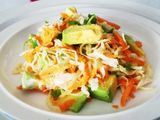 Ensalada Saludable de Aguacate, Repollo y Zanahoria