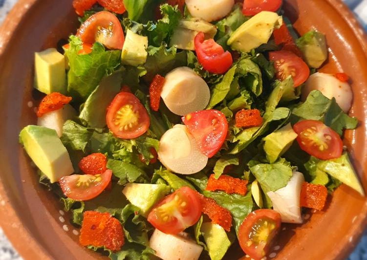 Ensalada con mango enchilado