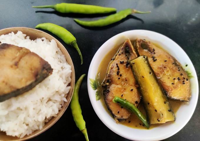 Ilish begun/eggplant hilsa