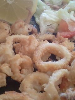Una foto de Calamares a la Romana