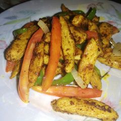 A picture of Jalfrezi chicken.