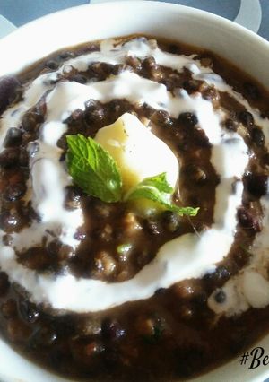 A picture of Restaurant Style Dal Makhani.