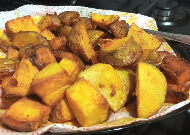 Recipe of Award-winning Pan fried tumeric potatoes 😋