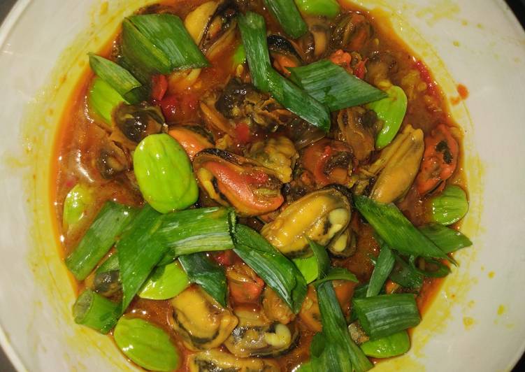 Resep Kerang saus pete padang yang Enak Banget