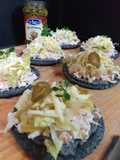 Sopes de pollo con maseca azul