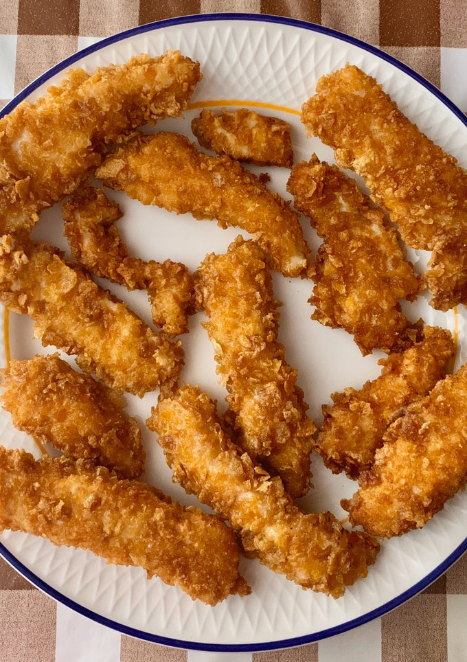Una foto de Pechuga de pollo al estilo KFC